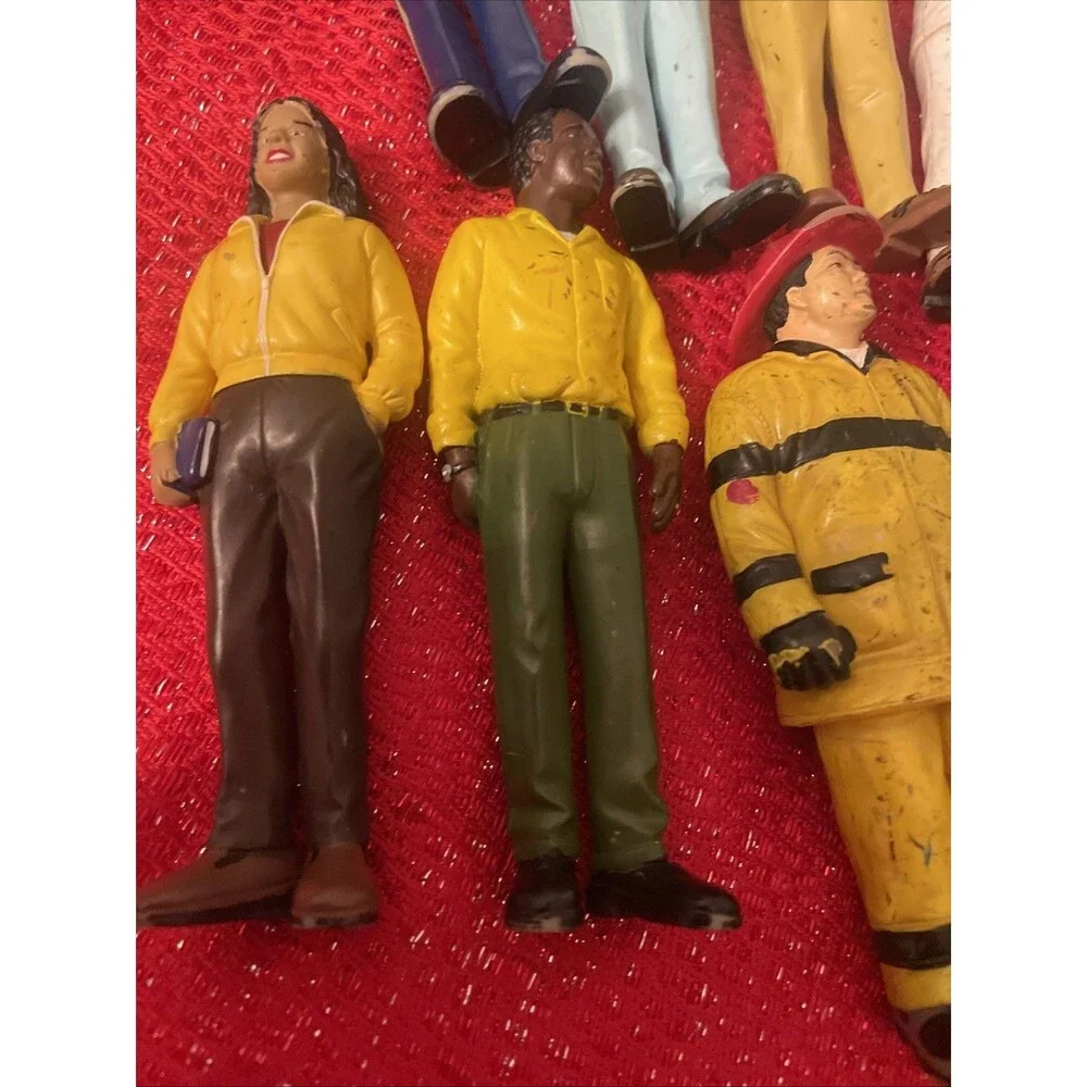 Lakeshore Block Play People Lot of 25 Community Workers Career Family Figures